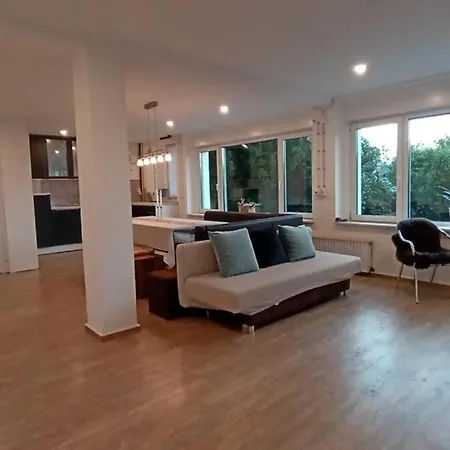 Gemuetliches Apartment In Ruhiger Lage Bei Koeln! Apartmán *